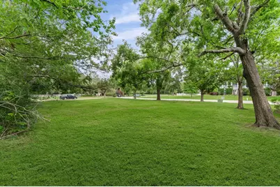 508 Independence Drive, Friendswood, TX 77546 - Photo 17