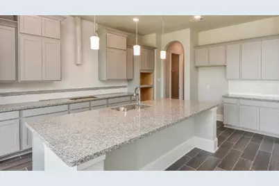 3919 Pinecrest Peak Drive, Spring, TX 77386 - Photo 13