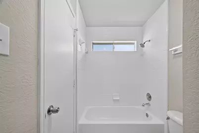 7926 Sundance Court, Baytown, TX 77521 - Photo 21