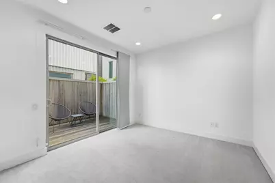 1155 W 17th Street, Houston, TX 77008 - Photo 3