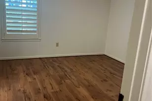 8 Kings Creek Dr, Houston, TX 77339 - Photo 7