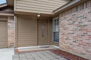 11818 Westwold Dr, Tomball, TX 77377 - Photo 3