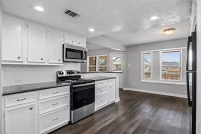 12757 Lake Conroe Hills Drive, Willis, TX 77318 - Photo 17