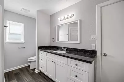 12757 Lake Conroe Hills Drive, Willis, TX 77318 - Photo 33