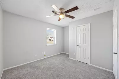 12757 Lake Conroe Hills Drive, Willis, TX 77318 - Photo 21