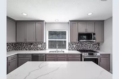 7603 Lone Meadow Court, Houston, TX 77095 - Photo 11