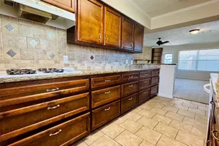11847 Monticeto Ln, Meadows Place, TX 77477 - Photo 5