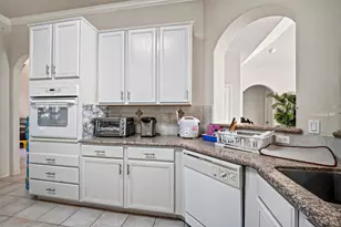 10102 Lizette Ct, Houston, TX 77075 - Photo 23