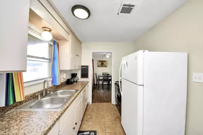 11029 Muscatine Street, Houston, TX 77029 - Photo 13