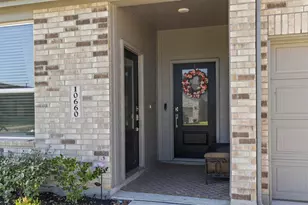 10660 Ellerston Rd, Cleveland, TX 77327 - Photo 3