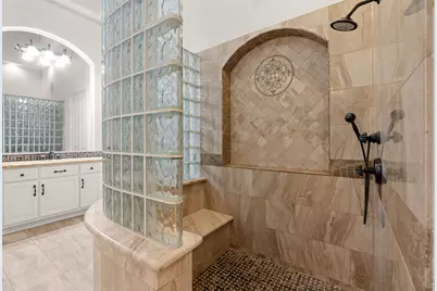 10 Maroon Creek Court, The Woodlands, TX 77389 - Photo 23