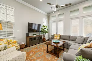 8614 Green Kolbe Ln, Houston, TX 77080 - Photo 9
