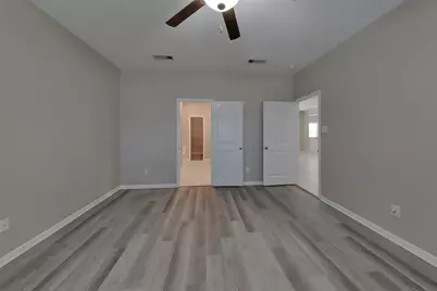 520 Red Dusk Paint Drive, La Marque, TX 77568 - Photo 7