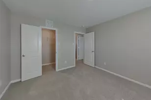 520 Red Dusk Paint Dr, La Marque, TX 77568 - Photo 11