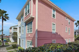 7000 Seawall Blvd, Galveston, TX 77551 - Photo 41