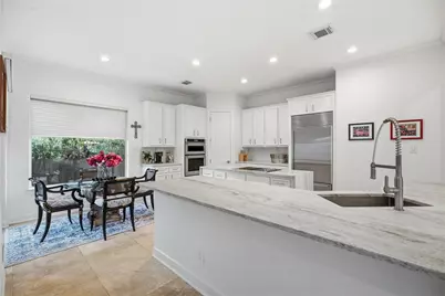 320 Harborside Circle, Kemah, TX 77565 - Photo 11