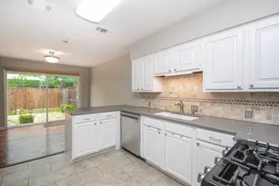 239 Malone St, Houston, TX 77007 - Photo 11
