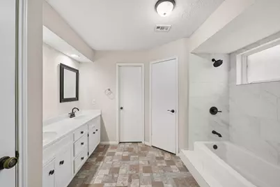 11910 Pebble Rock Drive, Houston, TX 77077 - Photo 27