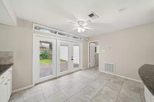 11910 Pebble Rock Dr, Houston, TX 77077 - Photo 15