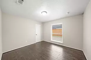 11910 Pebble Rock Dr, Houston, TX 77077 - Photo 11