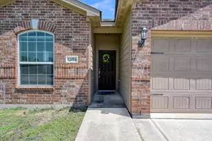 12054 Powderhorn Ln, Pinehurst, TX 77362 - Photo 3