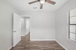 1322 Magnolia St, Baytown, TX 77520 - Photo 19