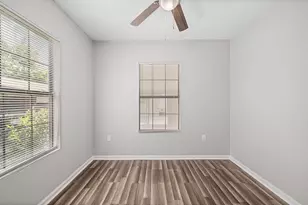1322 Magnolia St, Baytown, TX 77520 - Photo 17