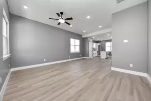 17121 Spindle Oaks Dr, Conroe, TX 77385 - Photo 5