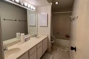 7950 N Stadium Dr, Houston, TX 77030 - Photo 7