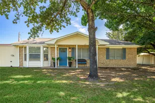 1603 W Fm 2237, Muldoon, TX 78949 - Photo 3