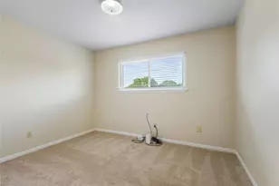 15002 Trowbridge Ct, Houston, TX 77062 - Photo 39