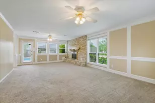 15002 Trowbridge Ct, Houston, TX 77062 - Photo 13