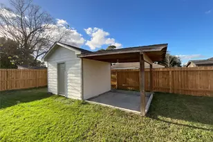 10419 Kirkhill Dr, Houston, TX 77089 - Photo 33