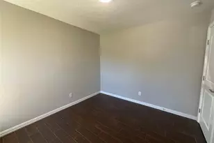 10419 Kirkhill Dr, Houston, TX 77089 - Photo 19