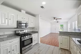 5315 Bell St, Houston, TX 77023 - Photo 7