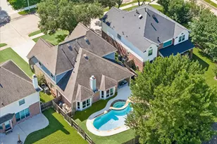1418 Summer Forest Dr, Sugar Land, TX 77479 - Photo 5