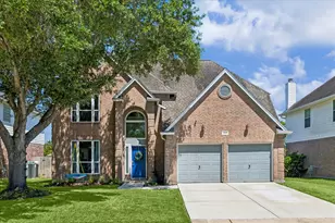 1418 Summer Forest Dr, Sugar Land, TX 77479 - Photo 1