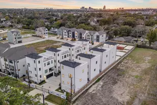 8705 Ojeman Villas Dr, Houston, TX 77055 - Photo 47