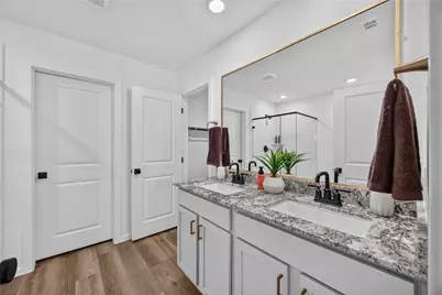 5206 Purple Beebalm Lane, Houston, TX 77048 - Photo 17