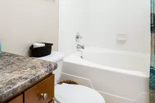11900 City Park Central Ln, Houston, TX 77047 - Photo 11