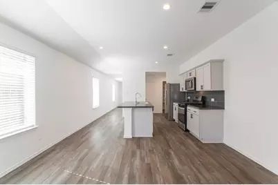 24314 Pebble Crescent Lane, Spring, TX 77373 - Photo 15