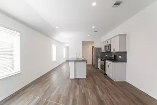 24314 Pebble Cres Ln, Spring, TX 77373 - Photo 15