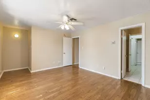 1919 Place Rebecca Ln, Houston, TX 77090 - Photo 9