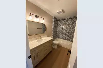 10550 Emnora Lane, Houston, TX 77043 - Photo 23