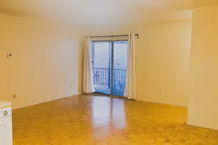 7600 Burgoyne Rd, Houston, TX 77063 - Photo 3