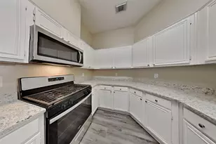 7007 Fuchsia Ln, Humble, TX 77346 - Photo 5