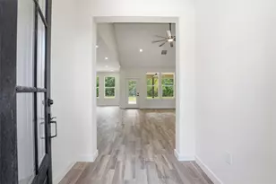 16629 Avery St, Conroe, TX 77302 - Photo 3