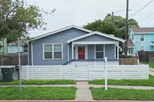 2916 Avenue M, Galveston, TX 77550 - Photo 1