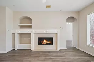 5807 Bayberry Way, Sugar Land, TX 77479 - Photo 11