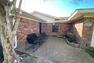 2801 6th Ave N, Texas City, TX 77590 - Photo 5
